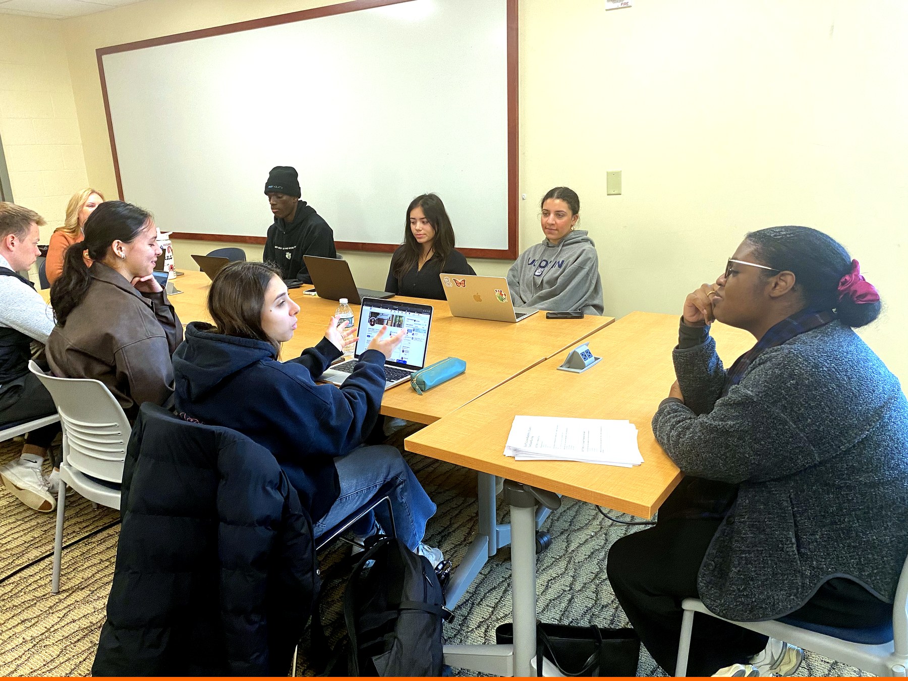 Students working through case study